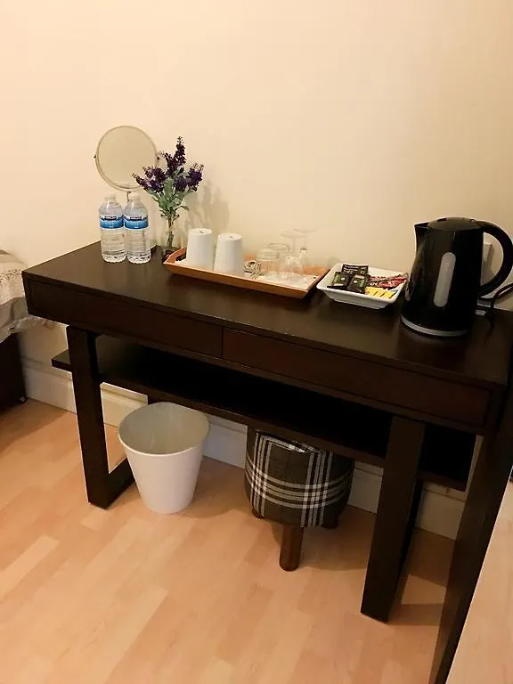 Acer Lodge Guest House Edinburgh United Kingdom