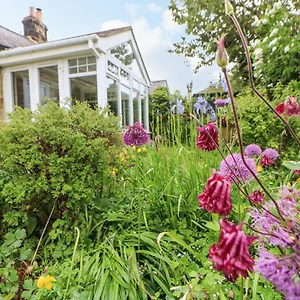 Holiday home The Cottage, 5 Richley Terrace